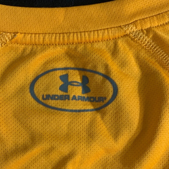 Under Armour Men's Vibrant Orange Tee with Gray Accents - Picture 4 of 4